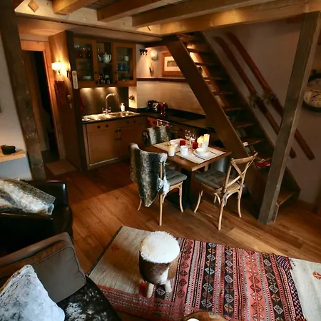 Duplex En Vieux Bois Hyper Centre *