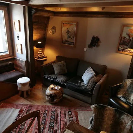 Duplex En Vieux Bois Hyper Centre * Шамони